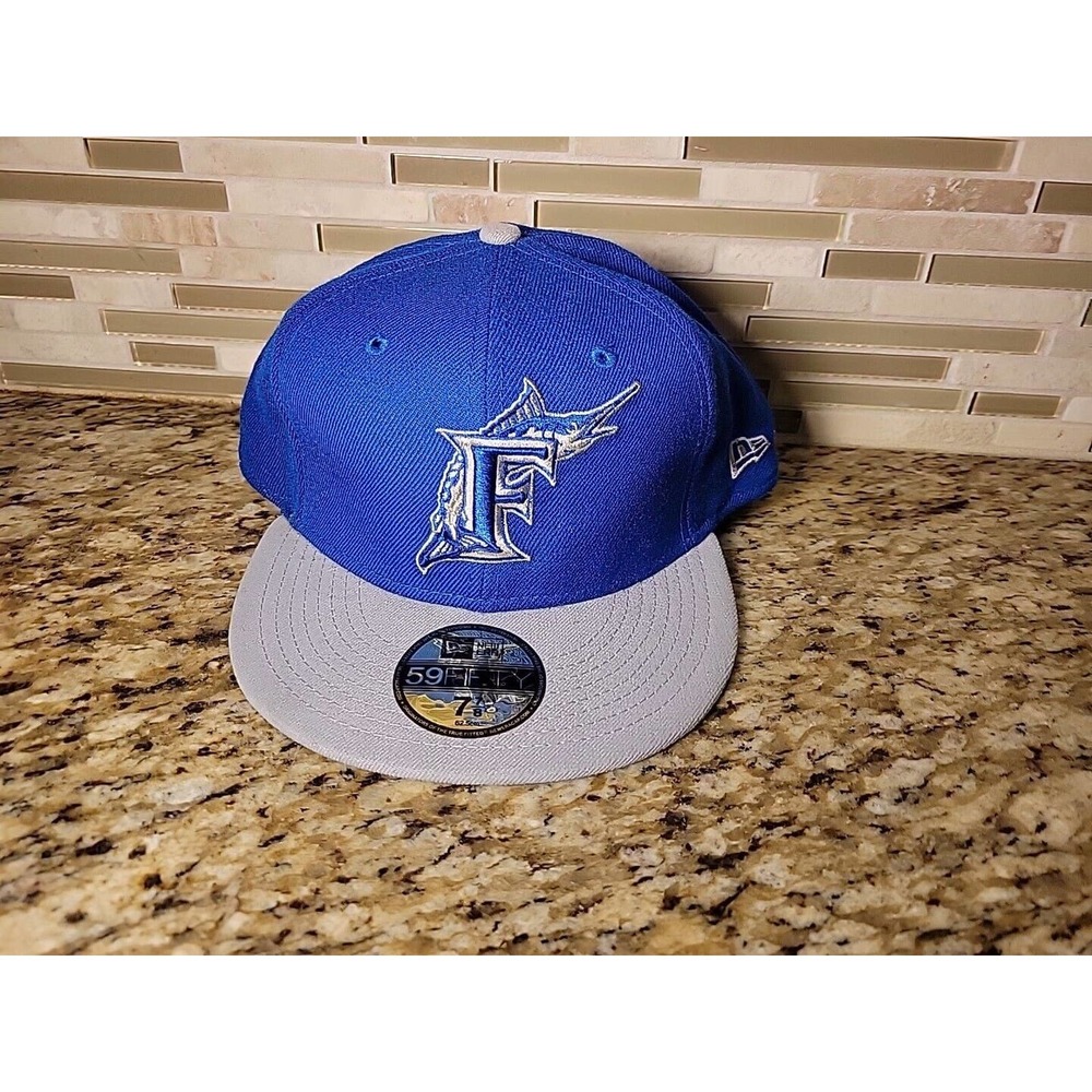 Miami Marlins hat cap New Era 59Fifty Fitted Size 7 7/8 MLB Baseball Florida Blk